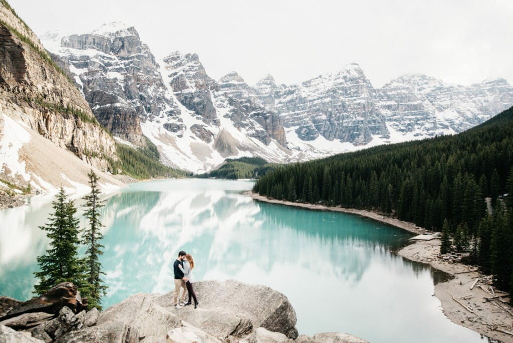 Engagement Session Moraine Lake Canada 001