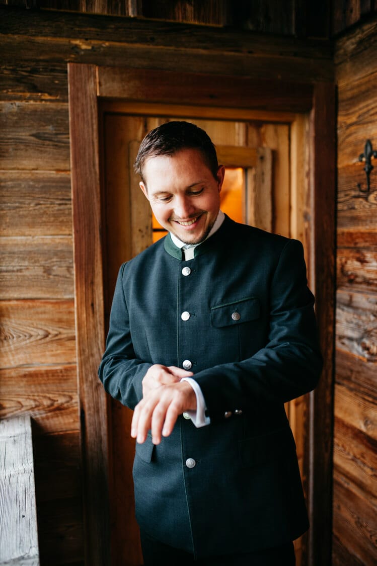 Hochzeitsfotograf Salzburg Abtenau Sonnleitn Bauernhof Tracht Lederhose Dirndl 009