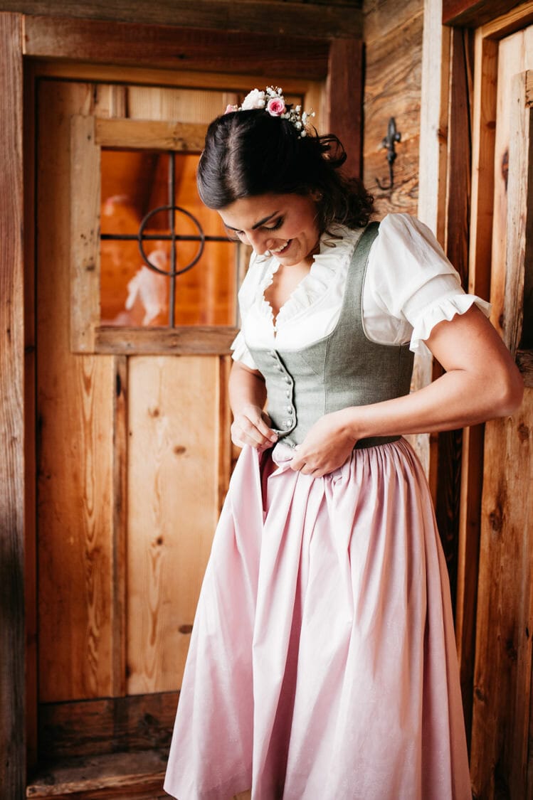 Hochzeitsfotograf Salzburg Abtenau Sonnleitn Bauernhof Tracht Lederhose Dirndl 013