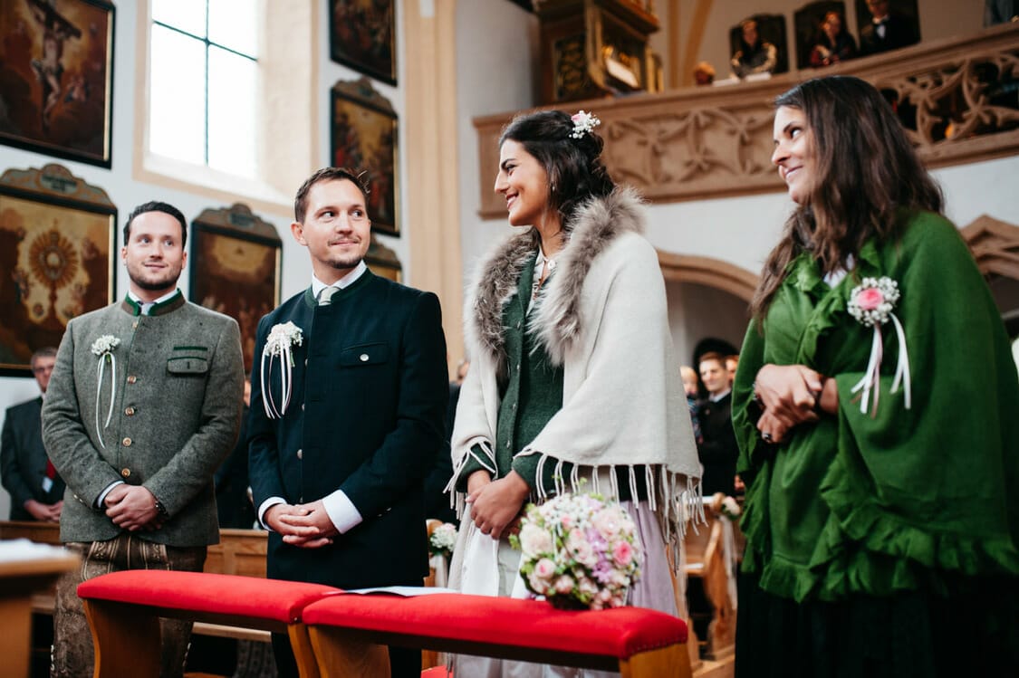 Hochzeitsfotograf Salzburg Abtenau Sonnleitn Bauernhof Tracht Lederhose Dirndl 029