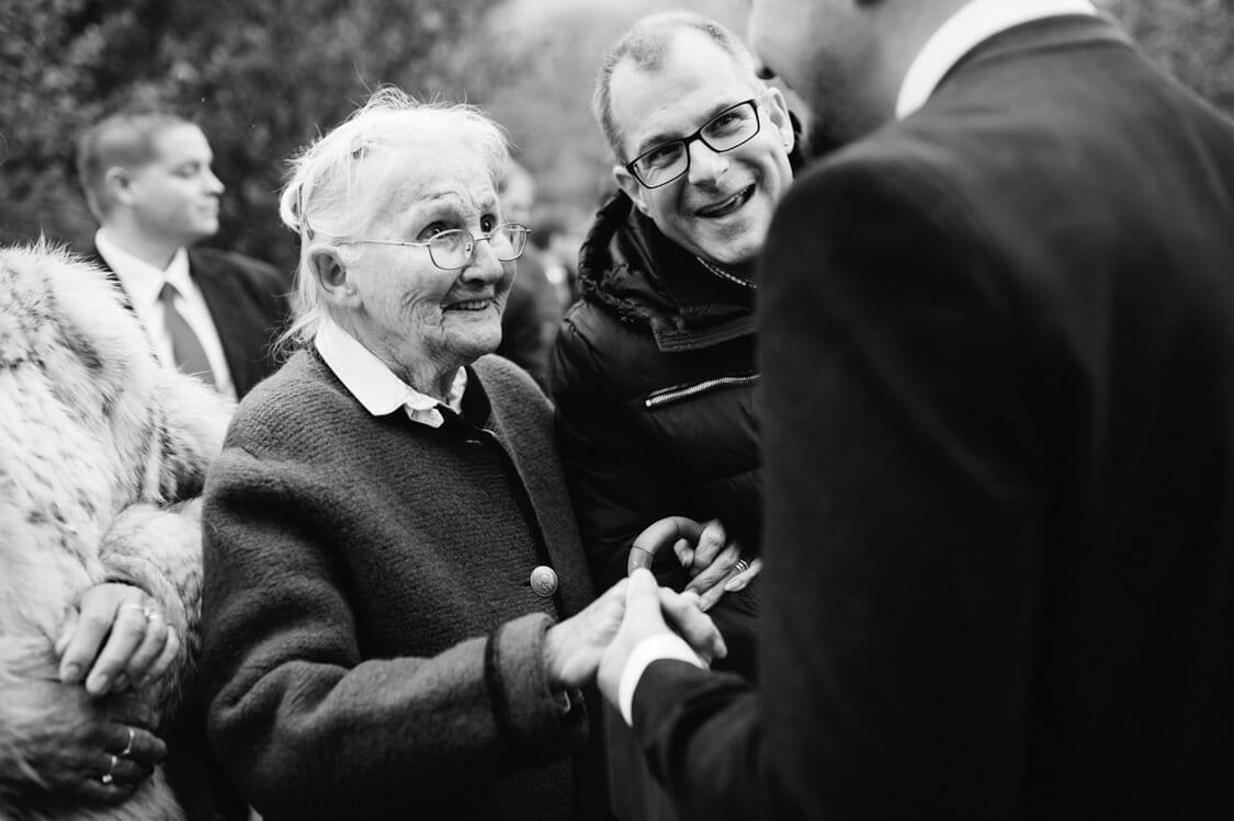 Hochzeitsfotograf Salzburg Abtenau Sonnleitn Bauernhof Tracht Lederhose Dirndl 041