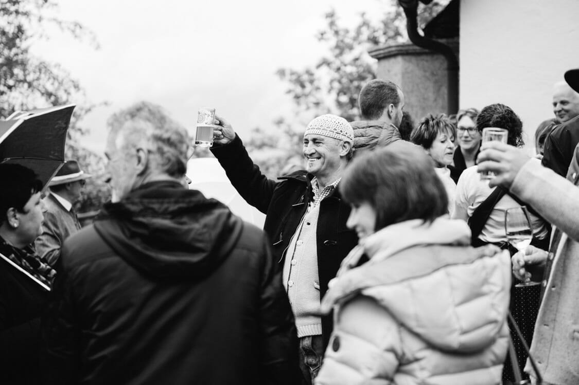 Hochzeitsfotograf Salzburg Abtenau Sonnleitn Bauernhof Tracht Lederhose Dirndl 045