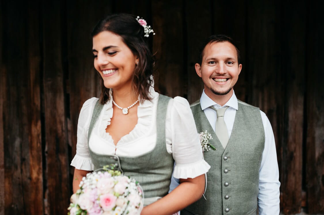 Hochzeitsfotograf Salzburg Abtenau Sonnleitn Bauernhof Tracht Lederhose Dirndl 055
