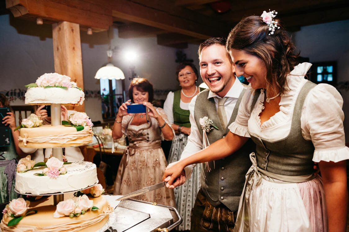 Hochzeitsfotograf Salzburg Abtenau Sonnleitn Bauernhof Tracht Lederhose Dirndl 064