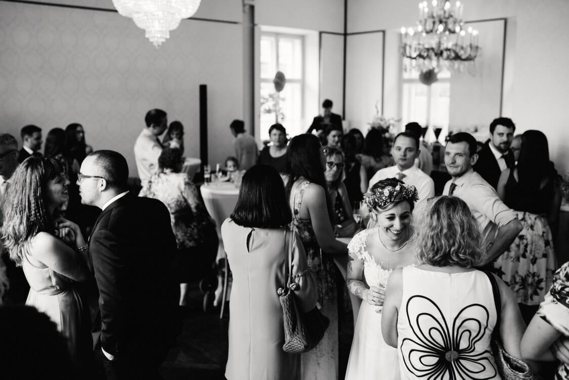 Hochzeit Aiola Schloss Sankt Veit Boho 044